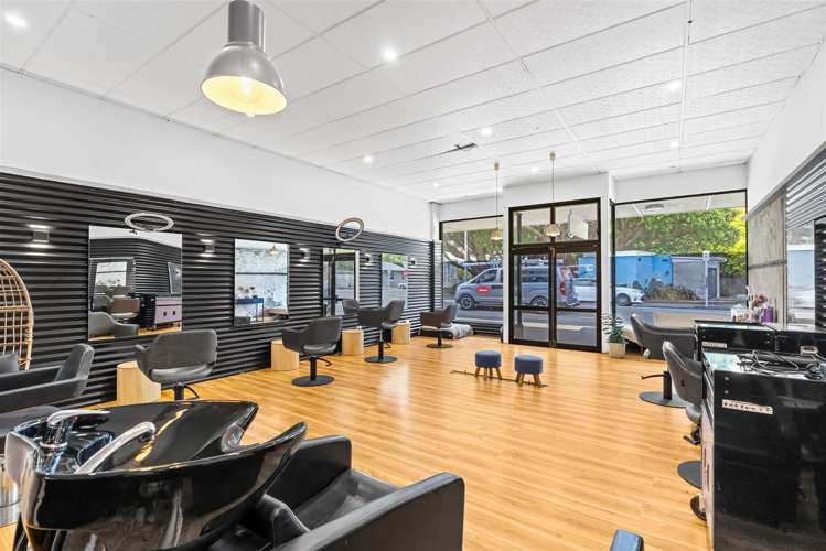 438-442 Cuba Street Alicetown_14