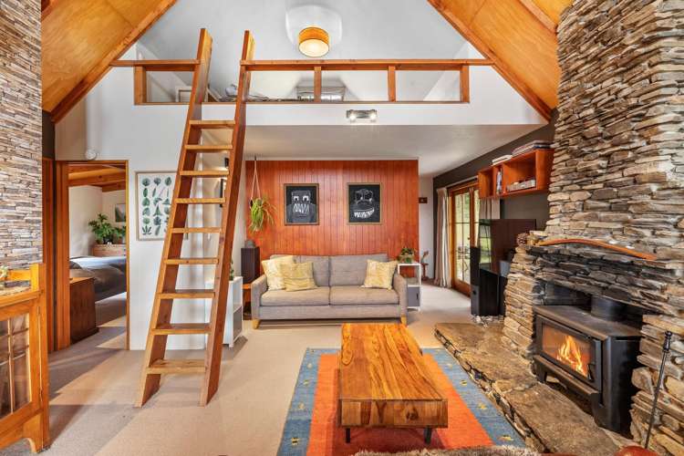 9 Goldie Lane Albert Town_4