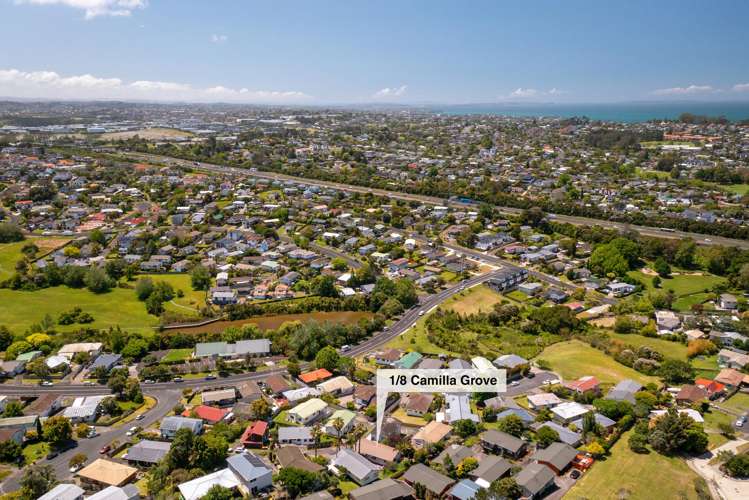 1/8 Camilla Grove Totara Vale_23