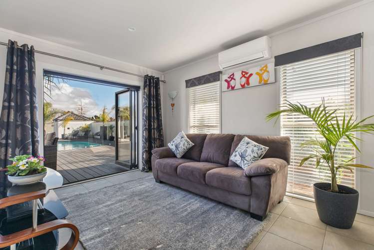 6 Tyrian Close Half Moon Bay_6