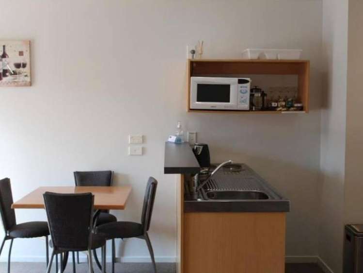 Address withheld Avenues_6