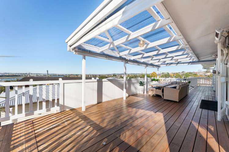 15 Jaemont Avenue Te Atatu South_25