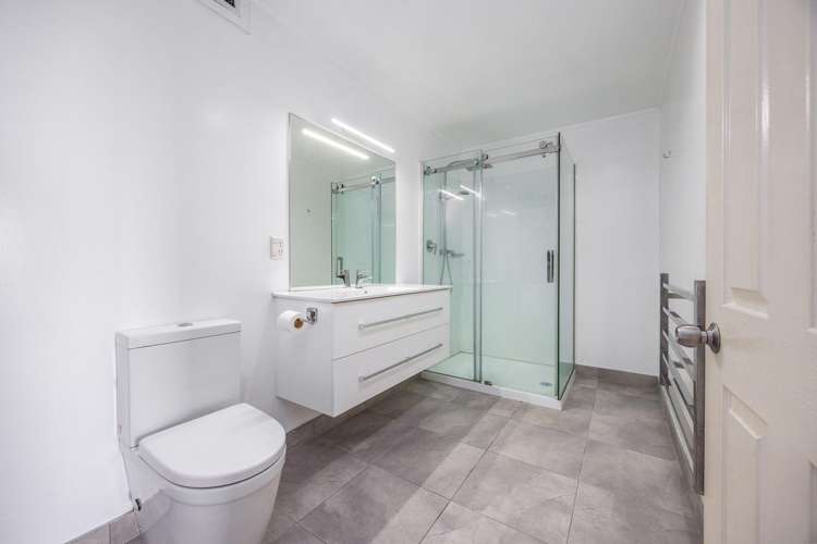 8/21 Day Street Auckland Central_18