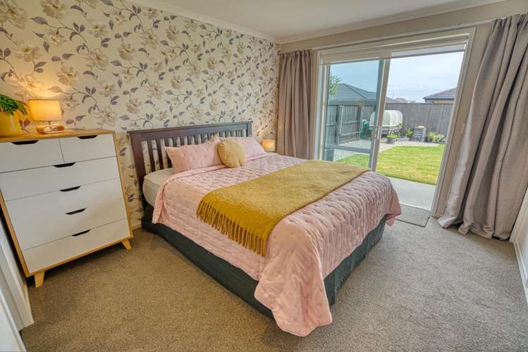 174 Coulson Road Paroa_22