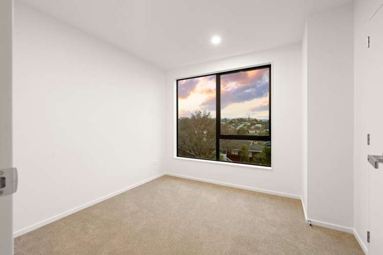 Lot 6 & 8/42 Captain Scott Road Glen Eden_3