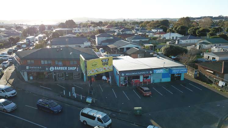 91 Mangere Road_0