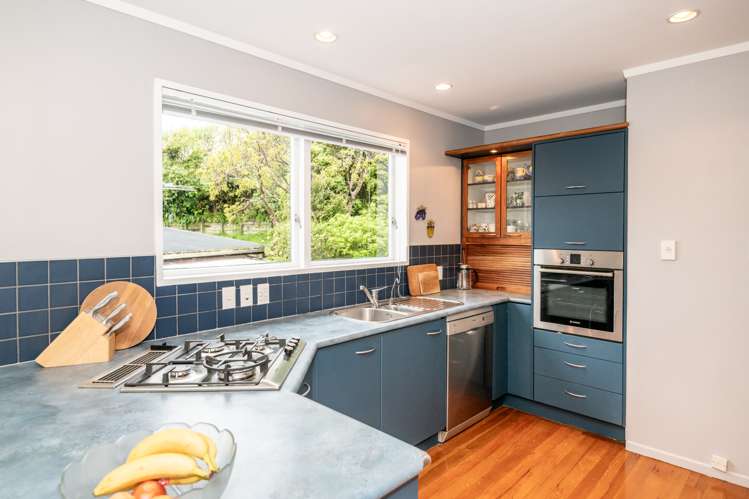 72 Churton Drive Churton Park_8