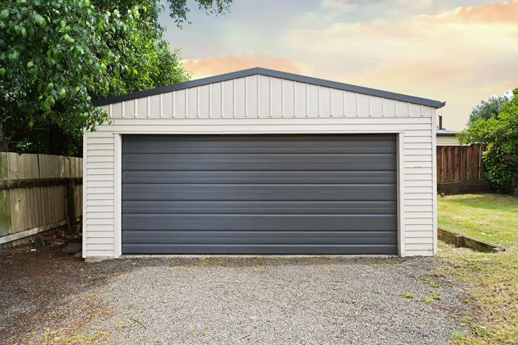 13 Minifie Avenue Melville_21