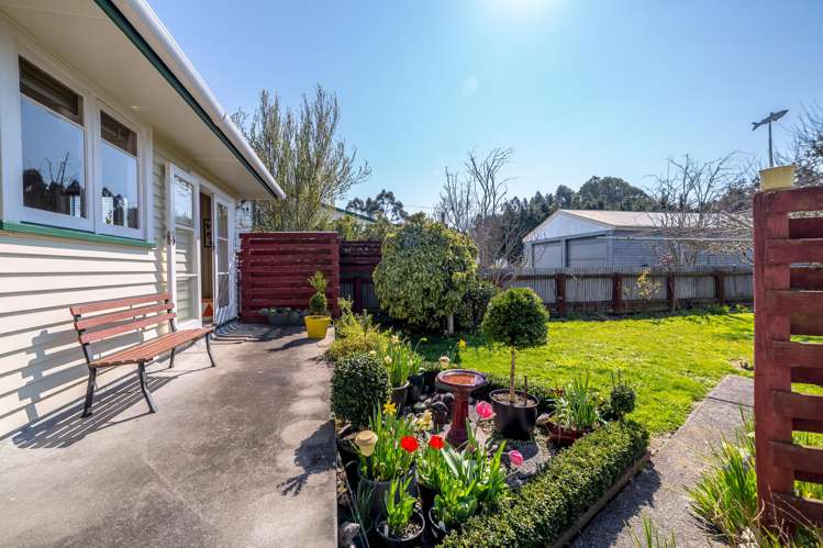 52 Costley Street Carterton_15