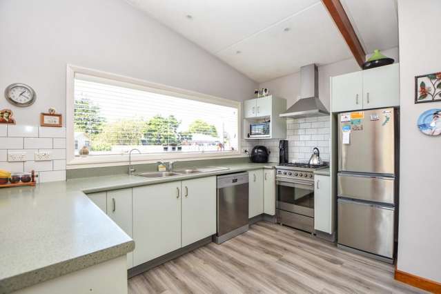 22 Victoria Street Carterton_2