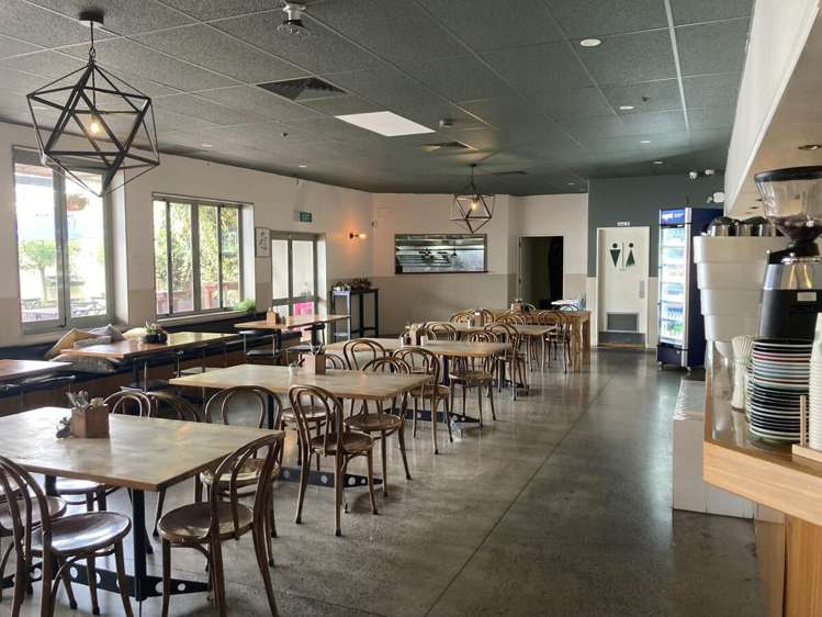 Part Unit 12, 20 Clyde Street Hamilton East_2