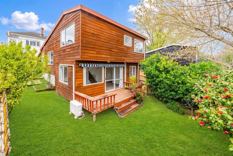 3/98 Birkenhead Avenue_0