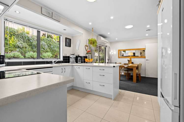 1/37 Palliser Lane Browns Bay_10