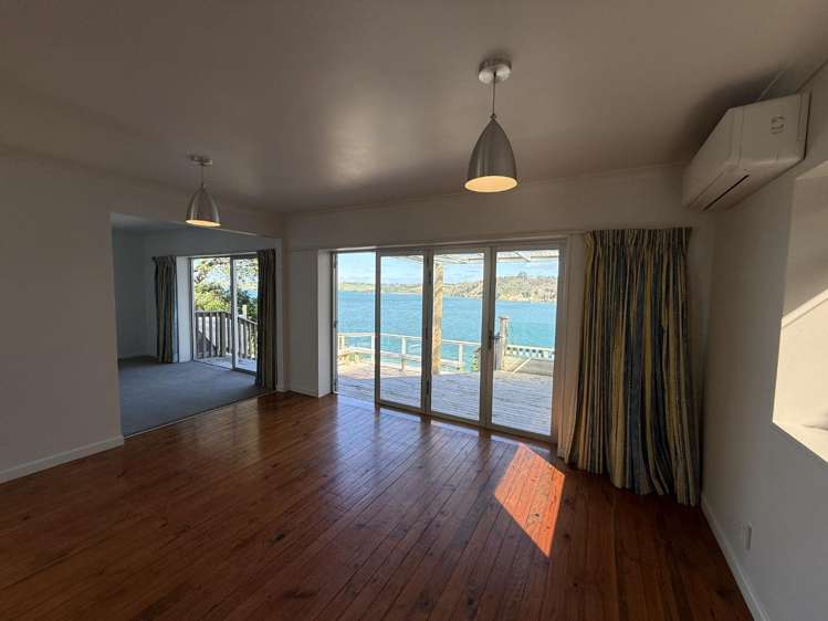 7 Ferry Road Stanmore Bay_4