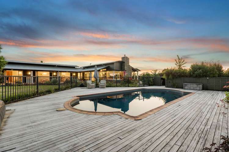 1963 Great South Road Bombay_33