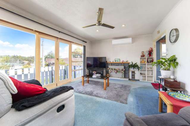 89 View Road Henderson_4