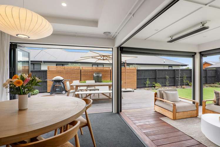 12 Verdeco Boulevard Lincoln_7