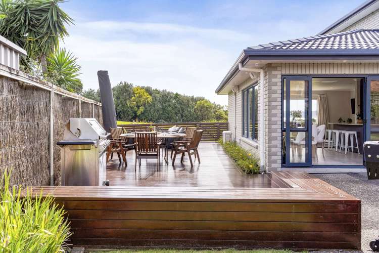 3 Wakaroa Avenue Te Atatu Peninsula_27