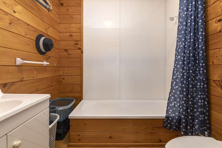 8 Koromiko Place Omori_19