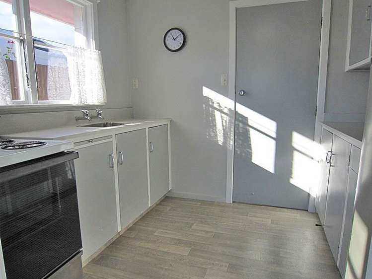 1/75 Ranui Avenue Waimataitai_7