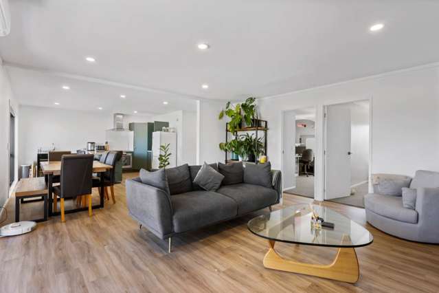 15/18 Airborne Road Rosedale_3