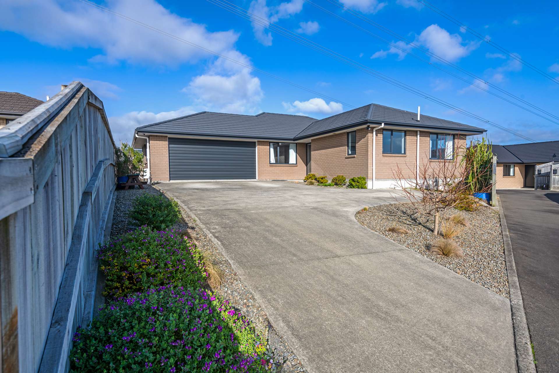 38 Varsity Heights Fitzherbert_0