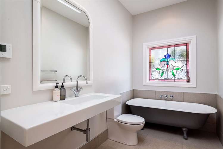 67 Queen Street Northcote Point_15