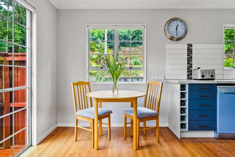 32 Clark Road Kamo_12