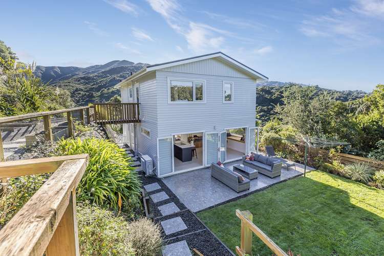 3 Doris Gordon Crescent Crofton Downs_15