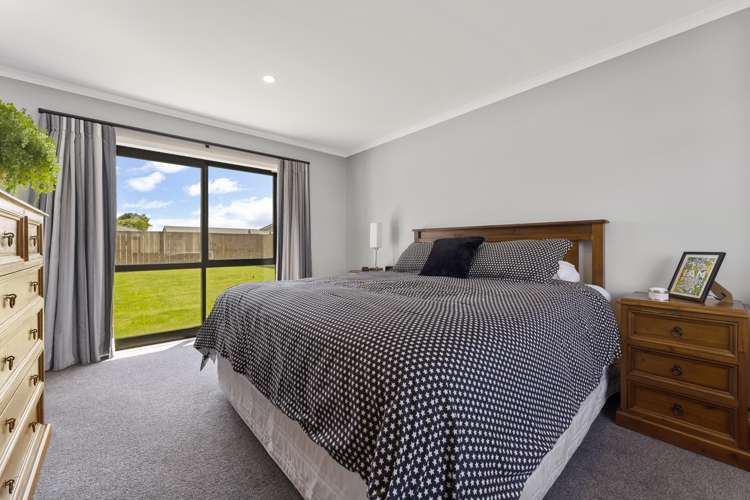 1 Wescombe Grove Feilding_9