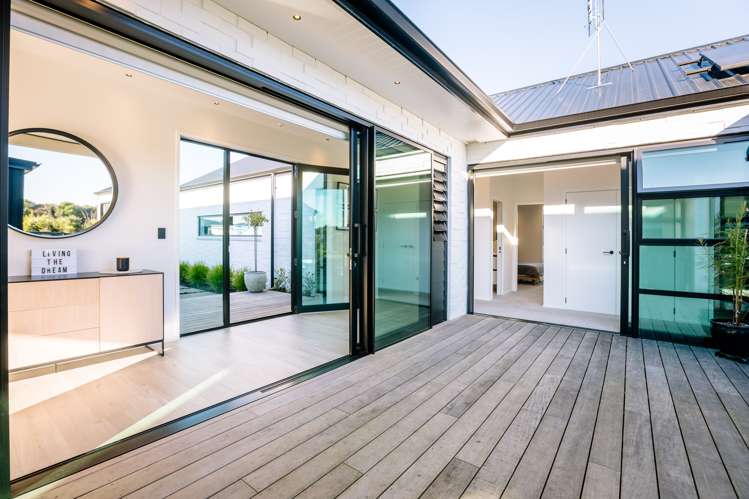 6 Pukeko Grove Cambridge_16