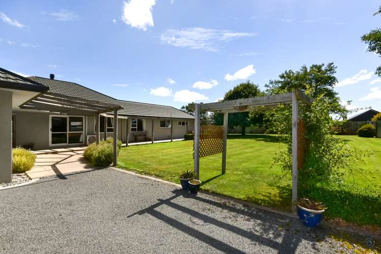 7 Boulez Mews Rolleston_16