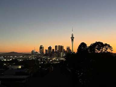 10/18 Arthur Street_3