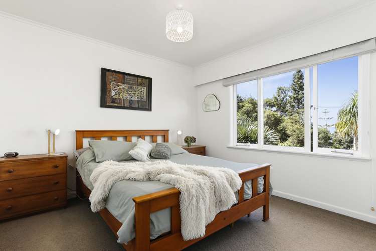 44 Takahe Road Titirangi_10