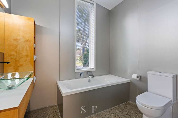 8 Ngarara Road Waikanae_19