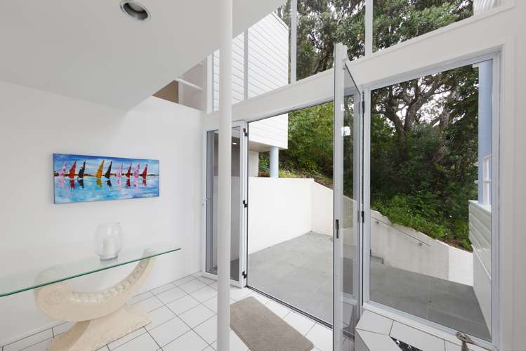 32 Whale Cove Stanmore Bay_8