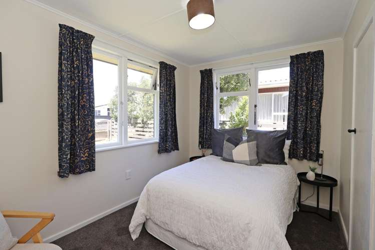 78 Waihopai Street Rosedale_11