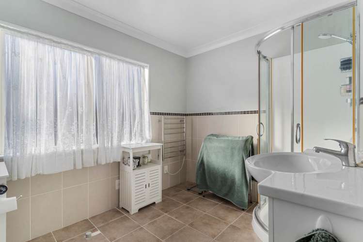 8a Grassways Avenue Pakuranga_18