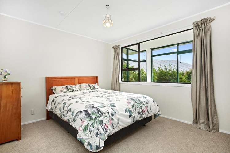 37a Colchester Crescent Newlands_6