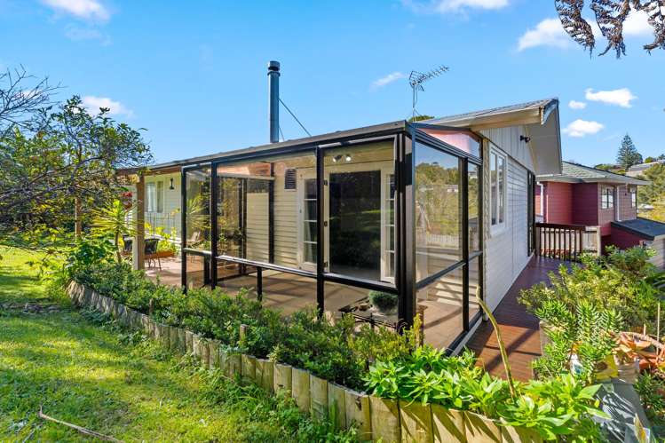 1/11a Agincourt Street Glenfield_35