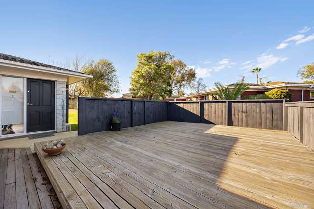 1/17 Hedge Row Sunnyhills_3