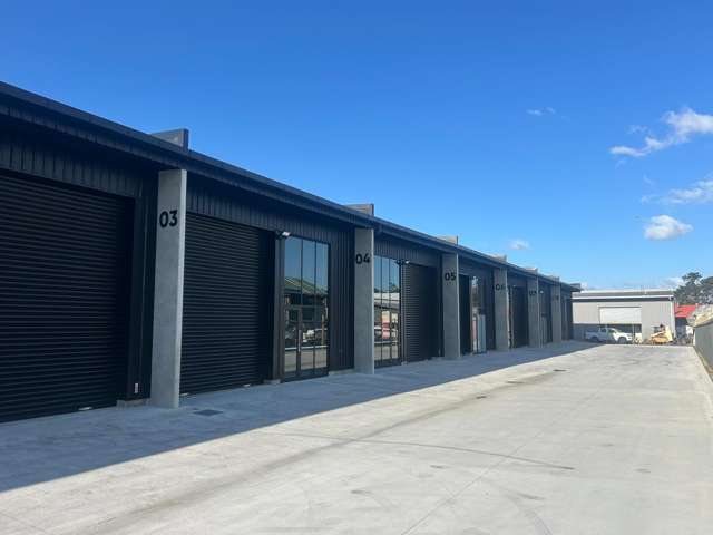 Modern Warehouse Space – Riverlea Precinct