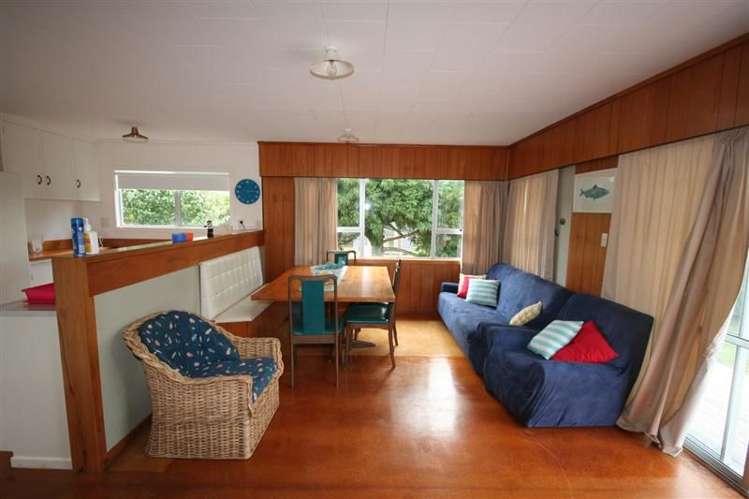 102 Brook Place Whangamata_3