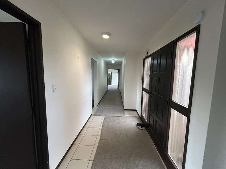 124 Bramley Drive Farm Cove_27