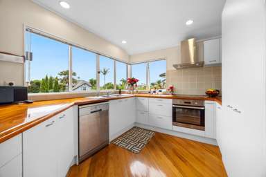 6 Harbour Lights Close_1