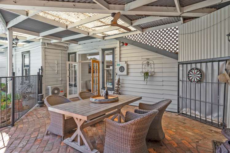 86 High Street Solway_23