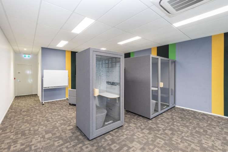 15 Avenger Cres Wigram_15