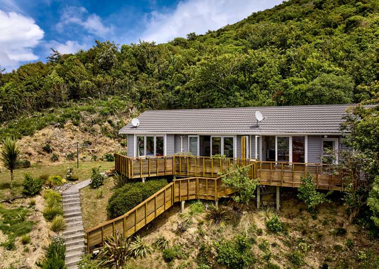 16 Voltaire Street Karori_25