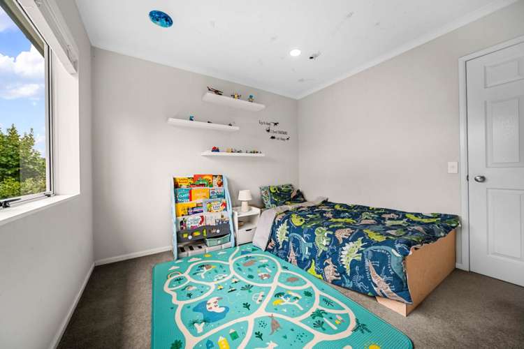 5 Viera Drive Flat Bush_13