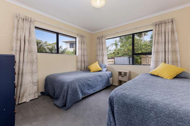 6 Gleneagles Grove Wattle Downs_10